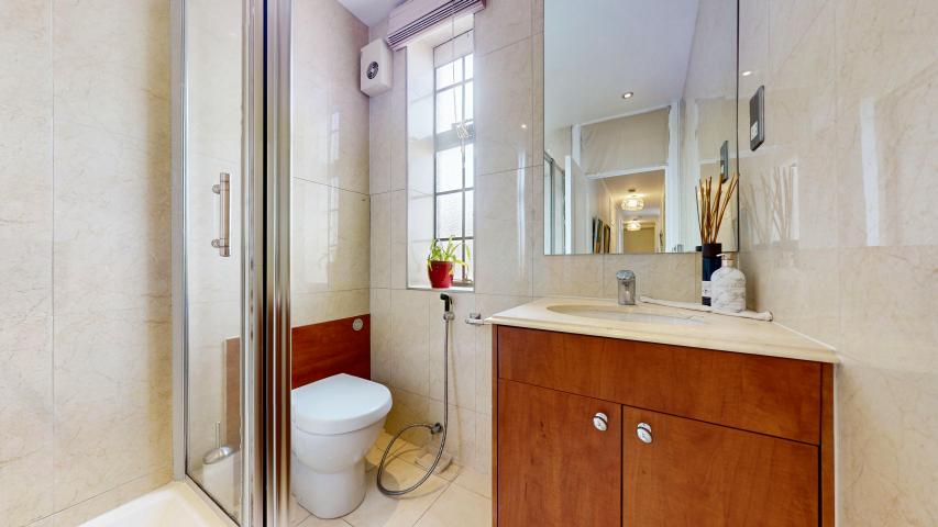 Stunning Apartment Frognal Lane, Hampstead